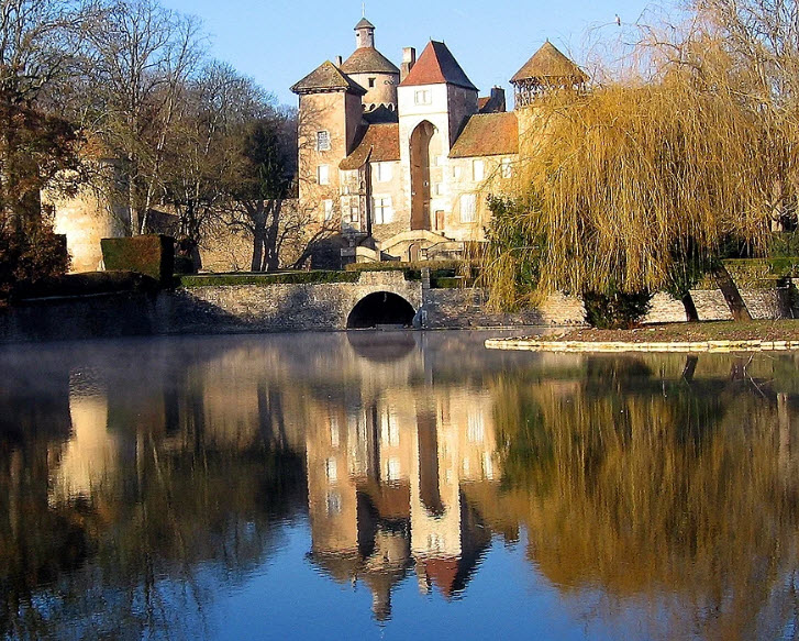Savigny-Sur-Grosne, France